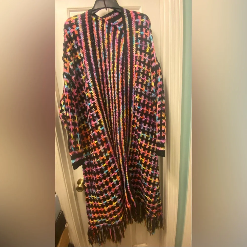 NWOT Knitted multcolor fringe Cardigan - Picture 6 of 10